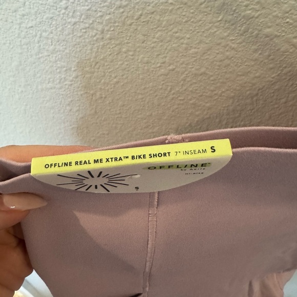 OFFLINE by Aerie real me xtra bike short 7” inseam small lilac color - Picture 3 of 4